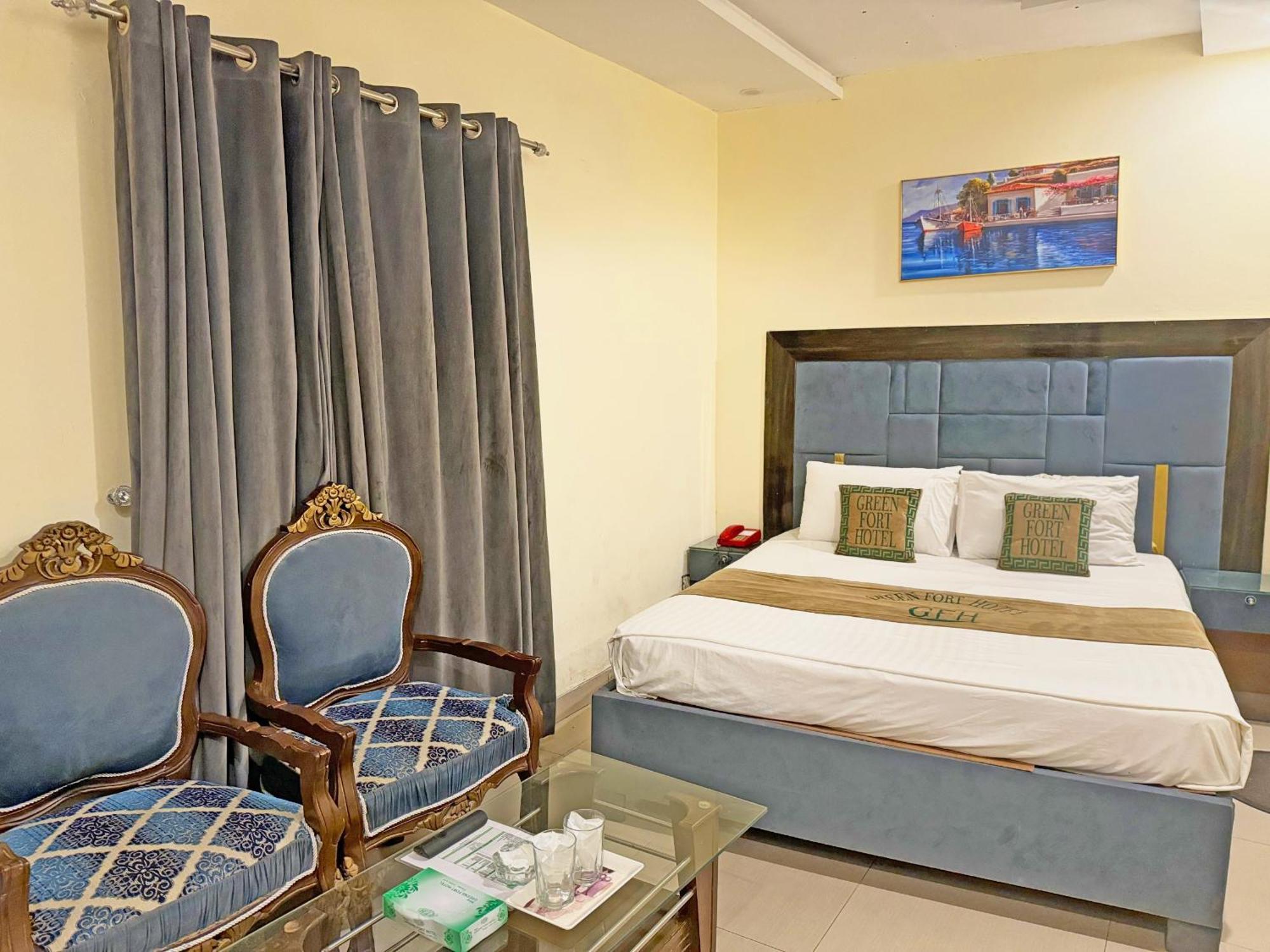 Hotel Green Fort Gulberg Лахор Екстер'єр фото